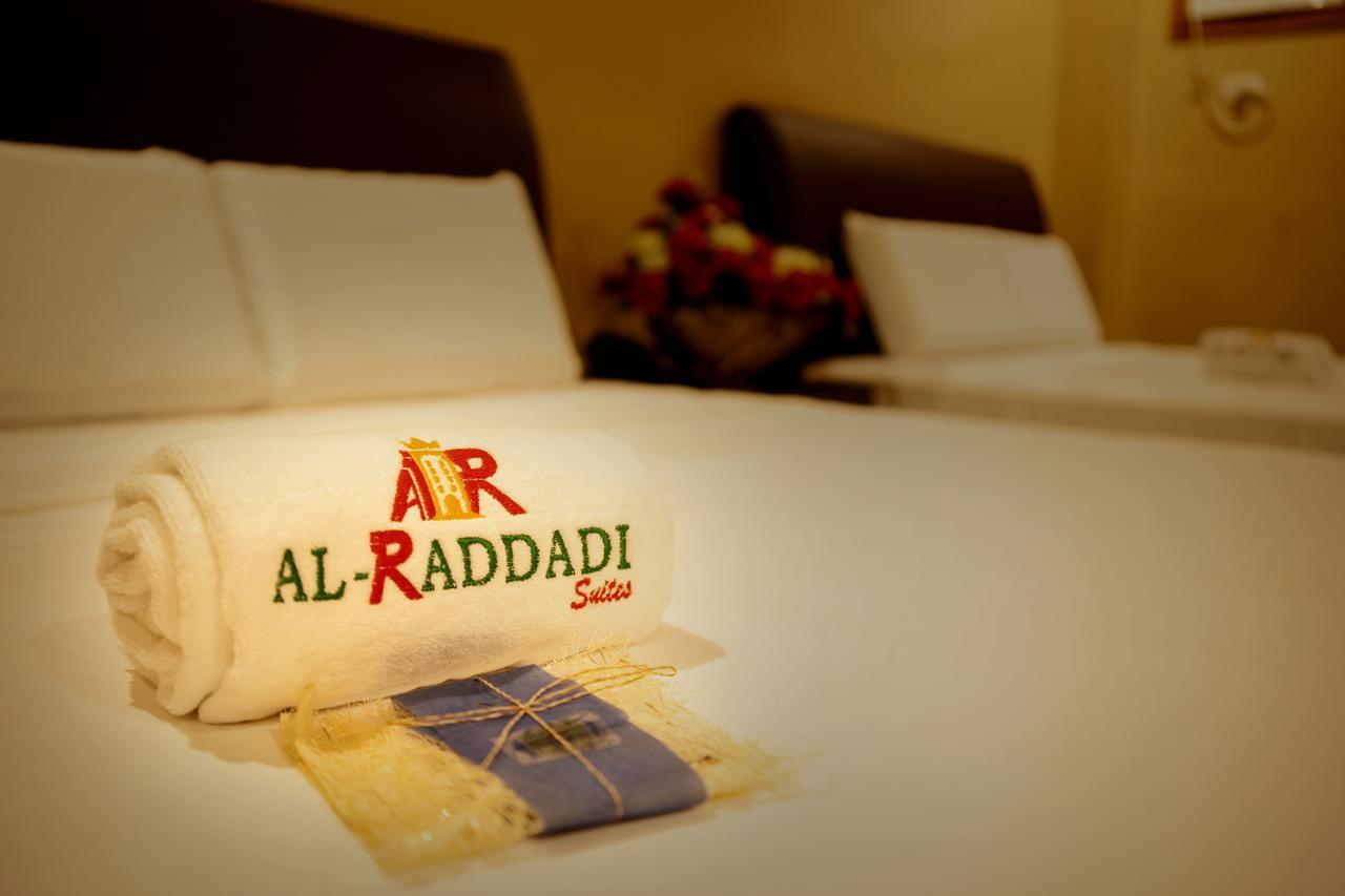 Al-Raddadi Suites Davao Stadt Zimmer foto